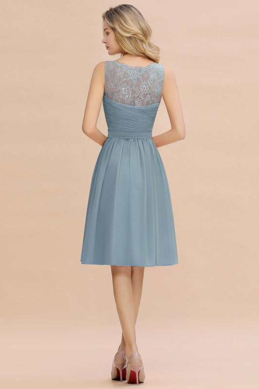 Elegant Ruffle Chiffon Short Bridesmaid Dress Sleeveless V-Neck Aline Knee Length Homecoming Dress