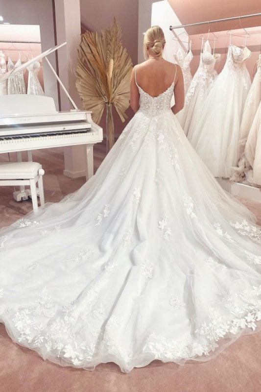 Elegant Strapless A-line Wedding Gown with Spaghetti Straps and Lace Appliques