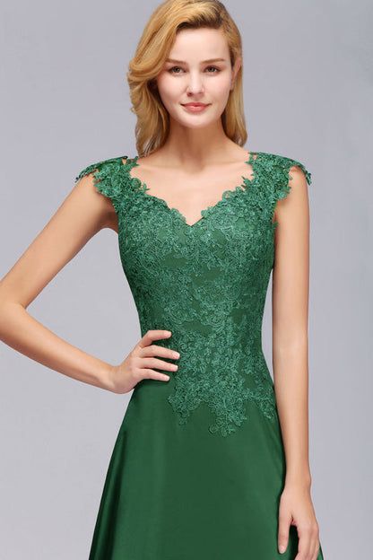 Elegant V-Neck Dark Green Lace Bridesmaid Dresses with Front-Slit