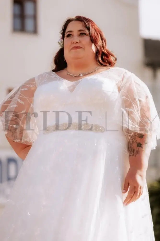 Exquisite Ivory Wedding Dress Aline Plus Size Tulle Lace Bridal Gown with Sleeves