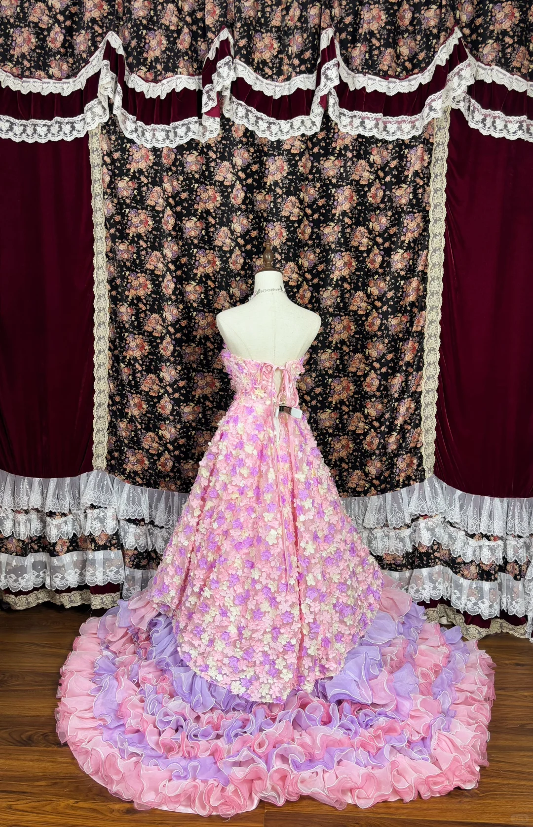 Gorgeous Applique Floral Sweet 16 Quinceanera Strapless A-Line Floor-length Tiered Prom Dress Evening Dress Ball Gown HZ1024