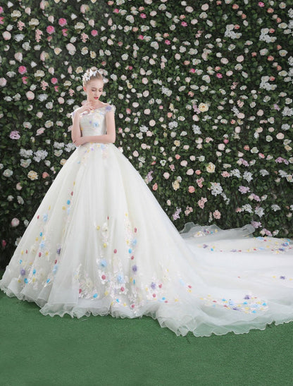 Luxury Off The Shoulder Flowers Quinceanera Dresses White Rhinestones Beading Short Sleeves Pageant Dresses With Train
