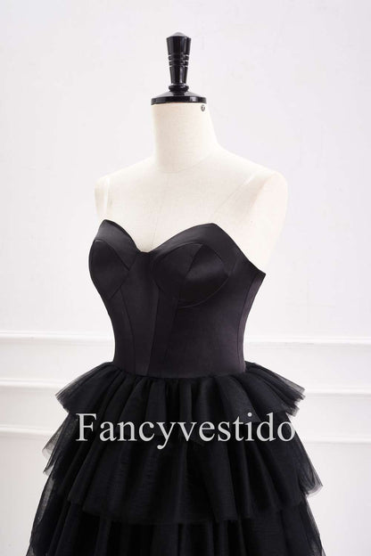 Cute Sweetheart Black A-Line Tiered Homecoming Dress