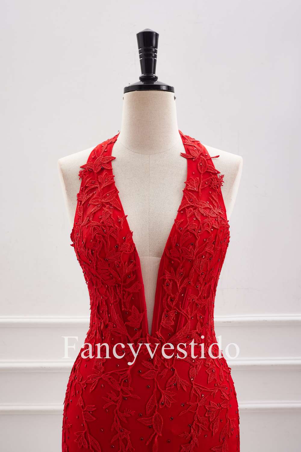 Halter Red Appliques Backless Tight Short Homecoming Dress