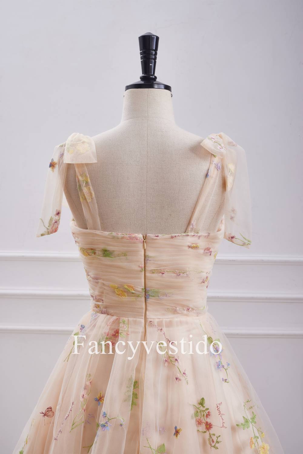Bow Tie Straps Champagne Embroidery Short Homecoming Dress