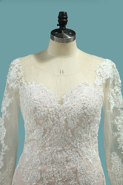 Glamorous Long Sleeves Mermaid Wedding Dress with Lace Appliques