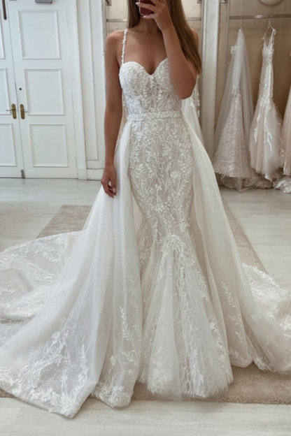 Glamorous Tulle Lace Mermaid Wedding Dress with Detachable Train