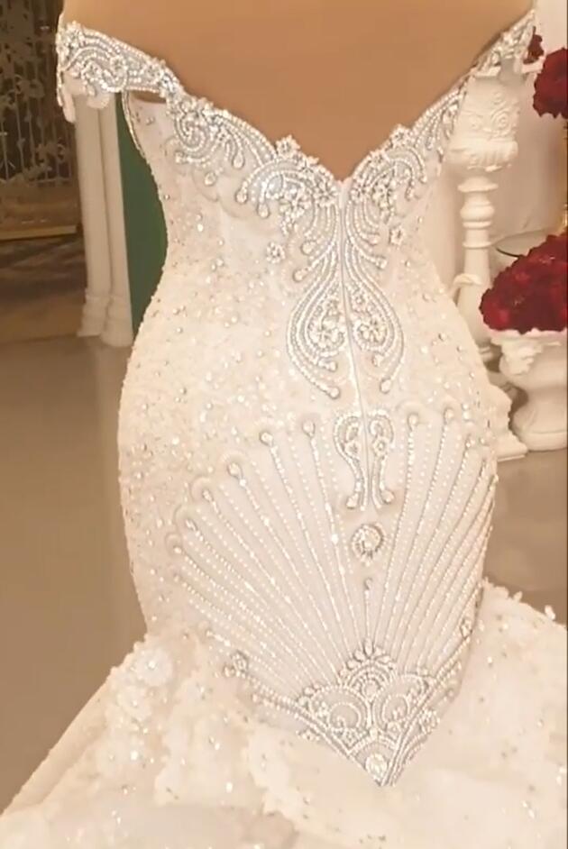 Gorgeous Off-The-Shoulder Mermaid Wedding Dress with Crystal