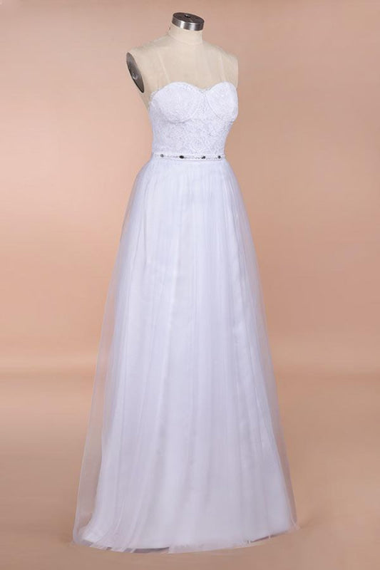 Graceful Strapless Tulle Lace A-line Wedding Dress