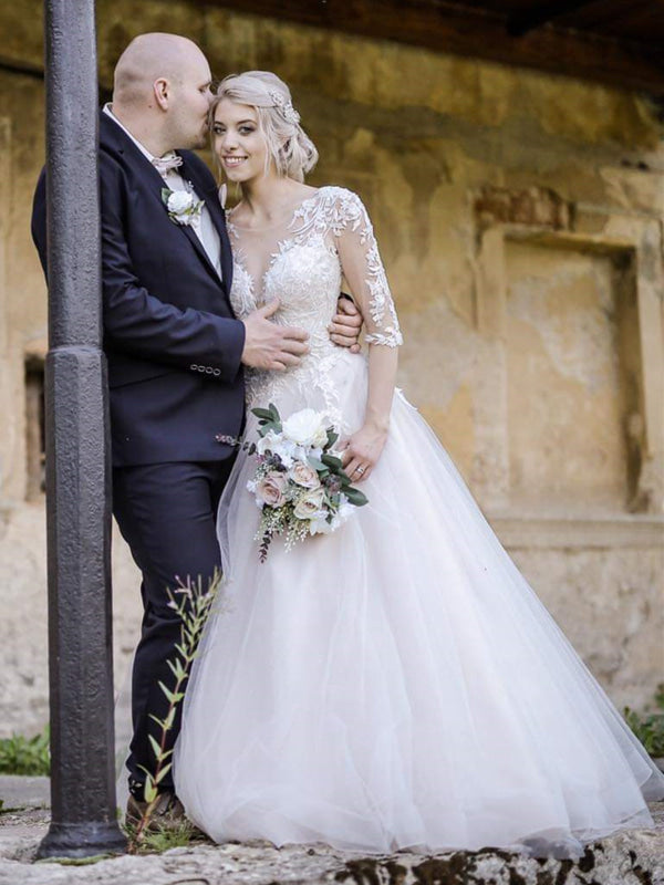 Half Sleeves V Neck White Aline Wedding Dresses Tulle Lace Long Bridal Dress