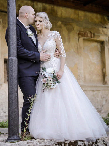 Half Sleeves V Neck White Aline Wedding Dresses Tulle Lace Long Bridal Dress