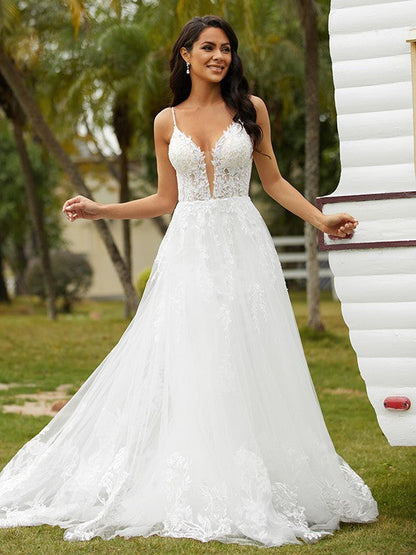 Aimishang  A-Line/Princess Tulle Applique V-neck Sleeveless Court Train Wedding Dresses