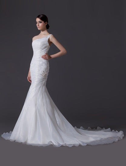 Ivory One-Shoulder Ruched Organza Mermaid Wedding Dress