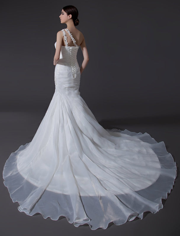 Ivory One-Shoulder Ruched Organza Mermaid Wedding Dress