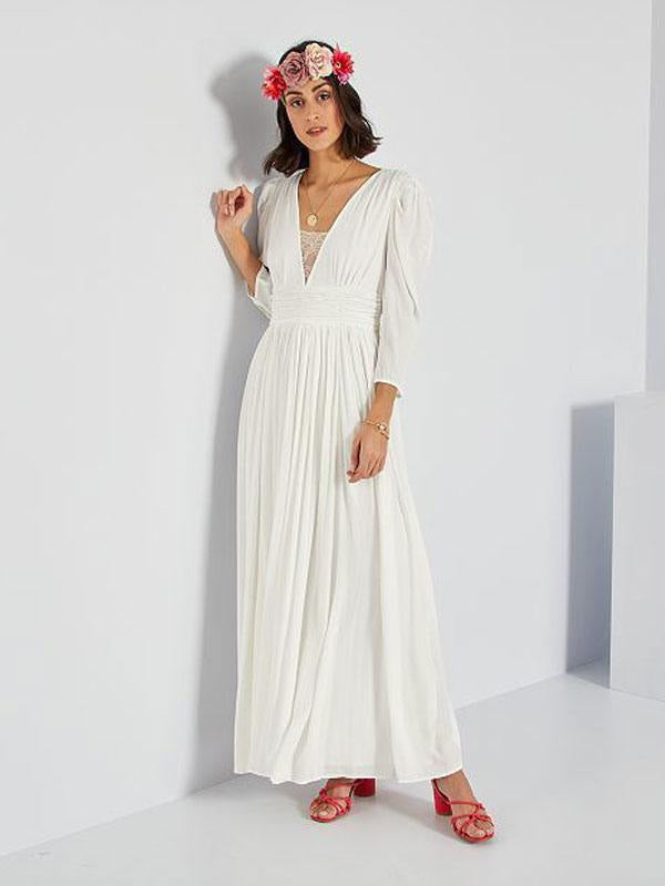 Ivory Simple Wedding Dress A-Line V-Neck Long Sleeves Pleated Floor-Length Chiffon Bridal Dresses