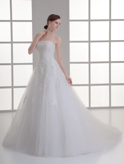 Ivory Sweetheart Neck Strapless Beading Wedding Dress