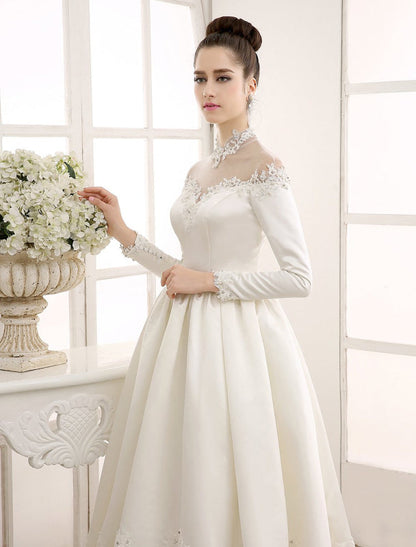 Exclusive Ivory Wedding Dress/Ball Gown With Appliques High Collar