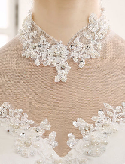 Exclusive Ivory Wedding Dress/Ball Gown With Appliques High Collar