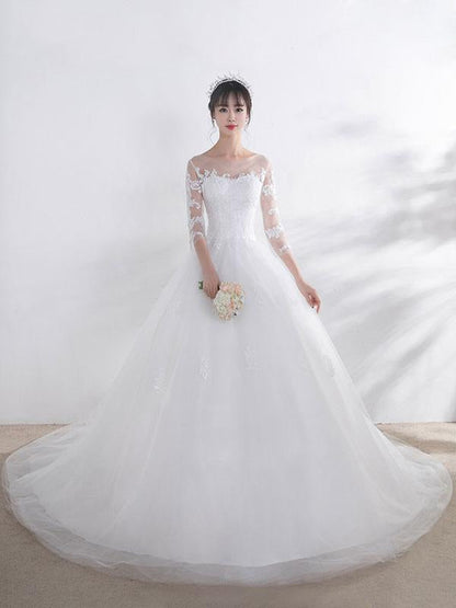 Ivory Wedding Dress Lace Applique Illusion Sweetheart Backless Half Sleeve A Line Chapel Train Bridal Dress