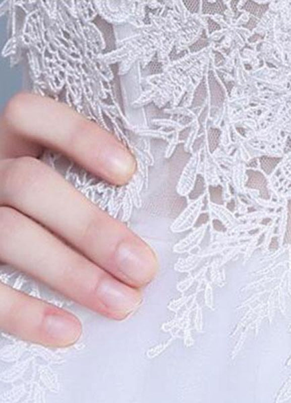 Ivory Wedding Dresses A-Line Lace Appliques Keyhole Floor Length Bridal Dresses