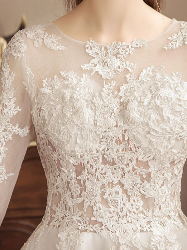 Ivory Wedding Dresses Lace Applique Jewel Neck 3/4 Length Sleeve Princess Bridal Gown With Train