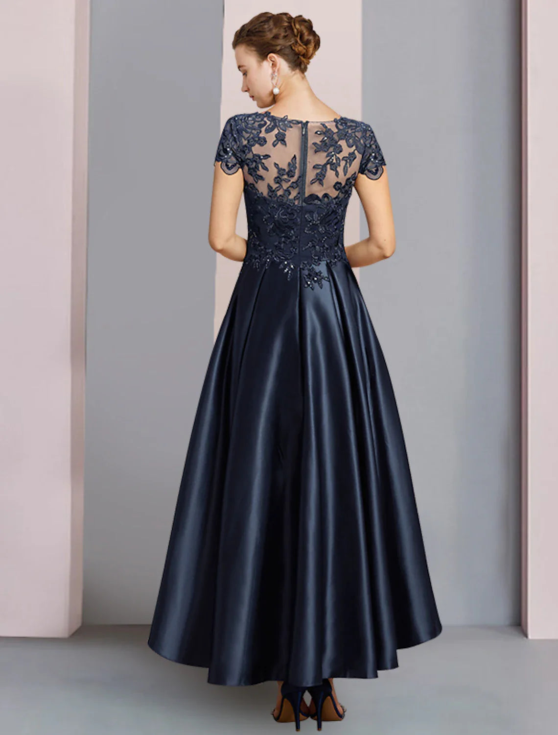Aimishang  A-Line Mother of the Bride Dress Formal Wedding Guest Party Elegant High Low Scoop Neck Asymmetrical Tea Length Satin Lace Half Sleeve with Sequin Appliques