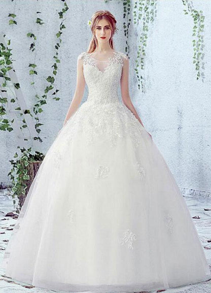 Lace Wedding Dress Scoop Neck Sleeveless Satin Bridal Dress With Beads