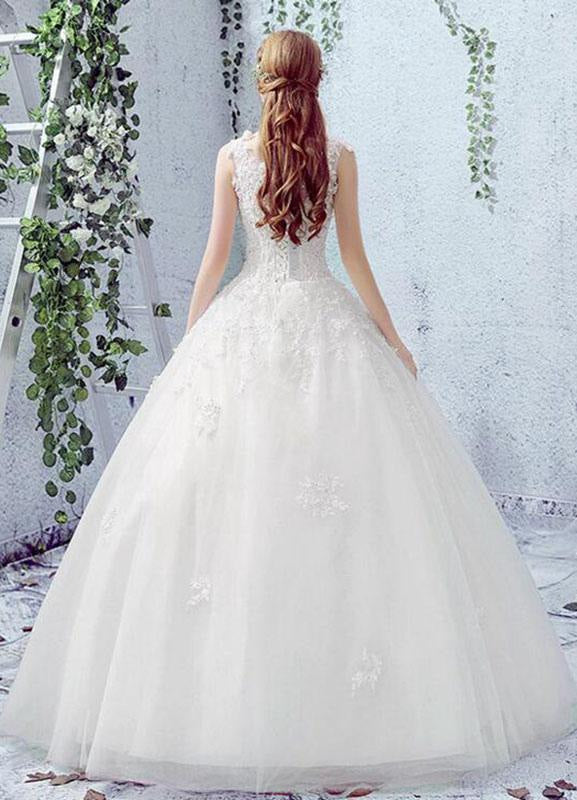 Lace Wedding Dress Scoop Neck Sleeveless Satin Bridal Dress With Beads