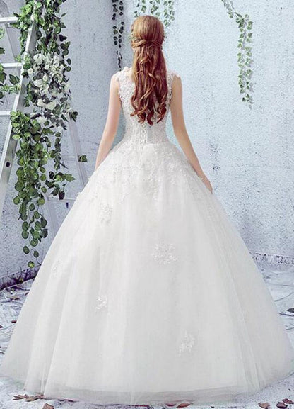 Lace Wedding Dress Scoop Neck Sleeveless Satin Bridal Dress With Beads