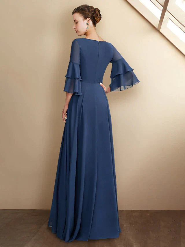 Sheath / Column Mother of the Bride Dress Plus Size Elegant V Neck Floor Length Chiffon Short Sleeve with Pleats Ruffles Side-Draped