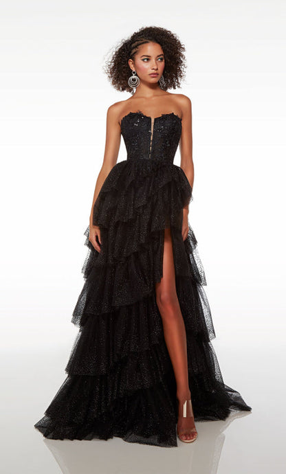 Sleeveless Black Tulle Prom Dress with Slit Gloves V-Neck Long Evening Dress