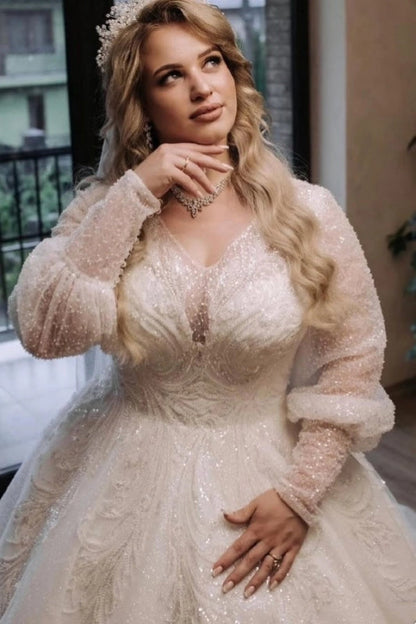 Luxurious Plus Size Tulle Aline Wedding Dress Lace Appliques Bridal Dress