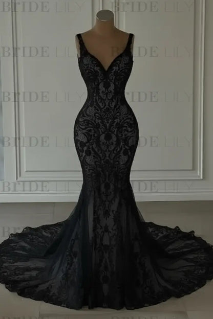 Mermaid Lace Sweetheart Wedding Dress V-neck Long Bridal Dress with Train