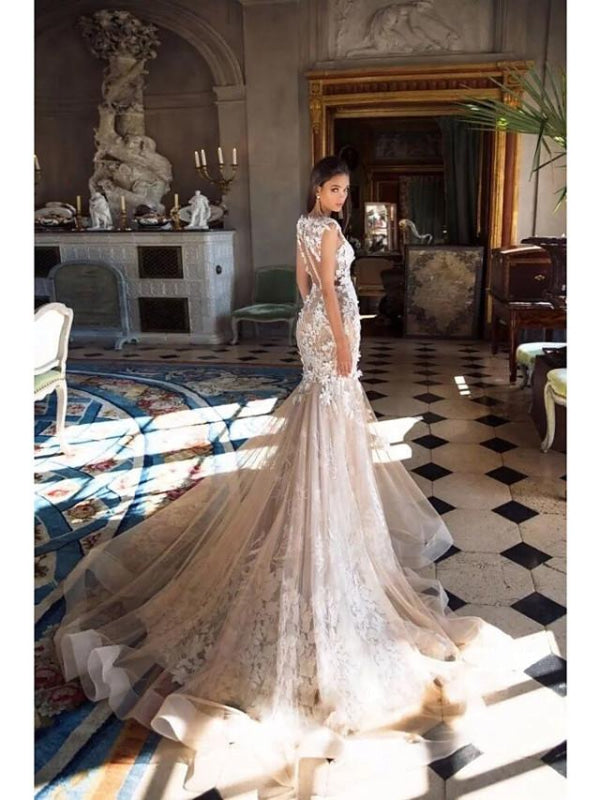 Jewel Neck Mermaid/Trumpet Bridal Dress Chapel Train Lace Tulle Backless Wedding Dresses with Illusion Detail