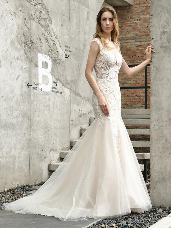 Mermaid Wedding Dress Jewel Neck Sleeveless Lace Bridal Dress With Train