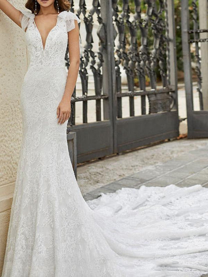 Mermaid  Wedding Dress With Train Sleeveless Lace V Neck Long Bridal Gowns