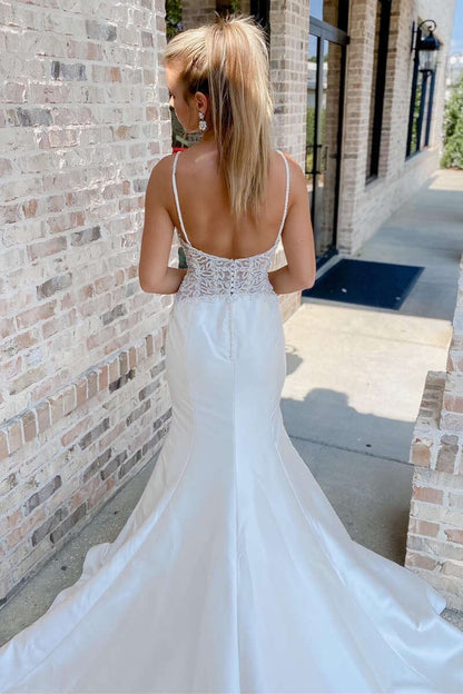 White V-Neck Beading Trumpet Long Wedding Dress