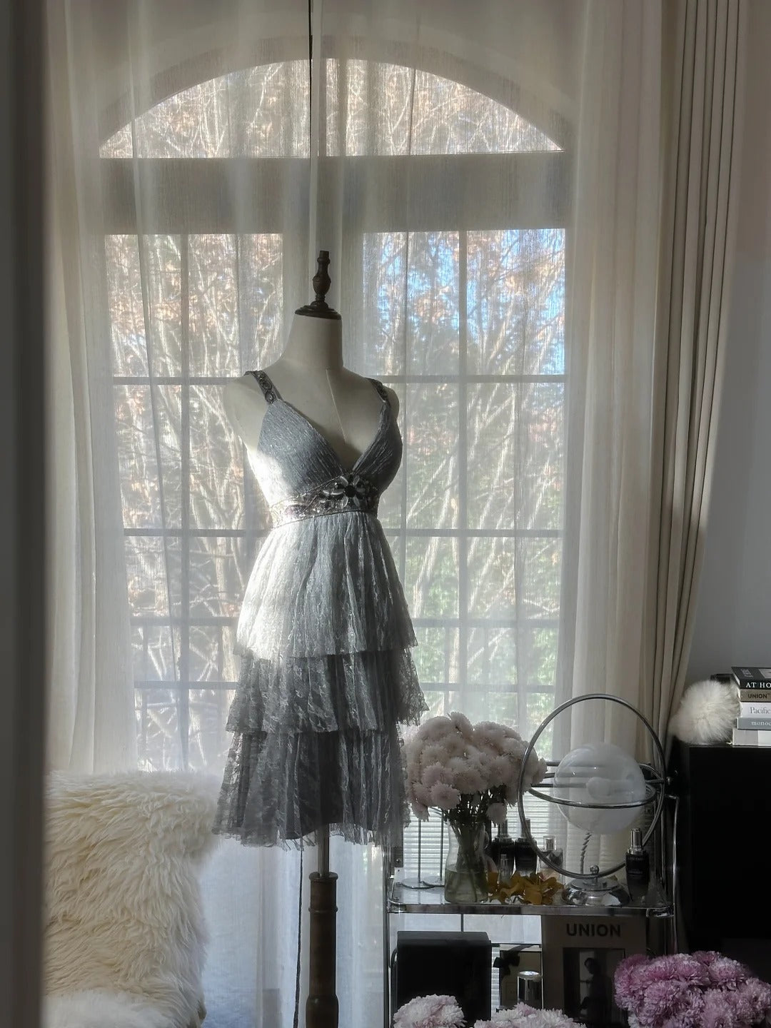 Chic Gray Beading Appliques A-line V-neck Tiered Party Dresses Homecoming Dresses, HZ1024