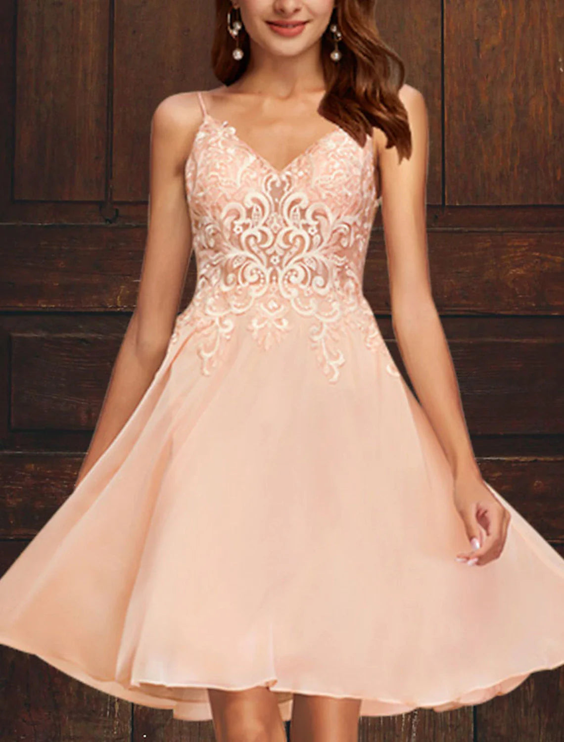 A-Line Cocktail Dresses Elegant Dress Homecoming Graduation Short / Mini Sleeveless V Neck Pink Dress Tulle with Appliques