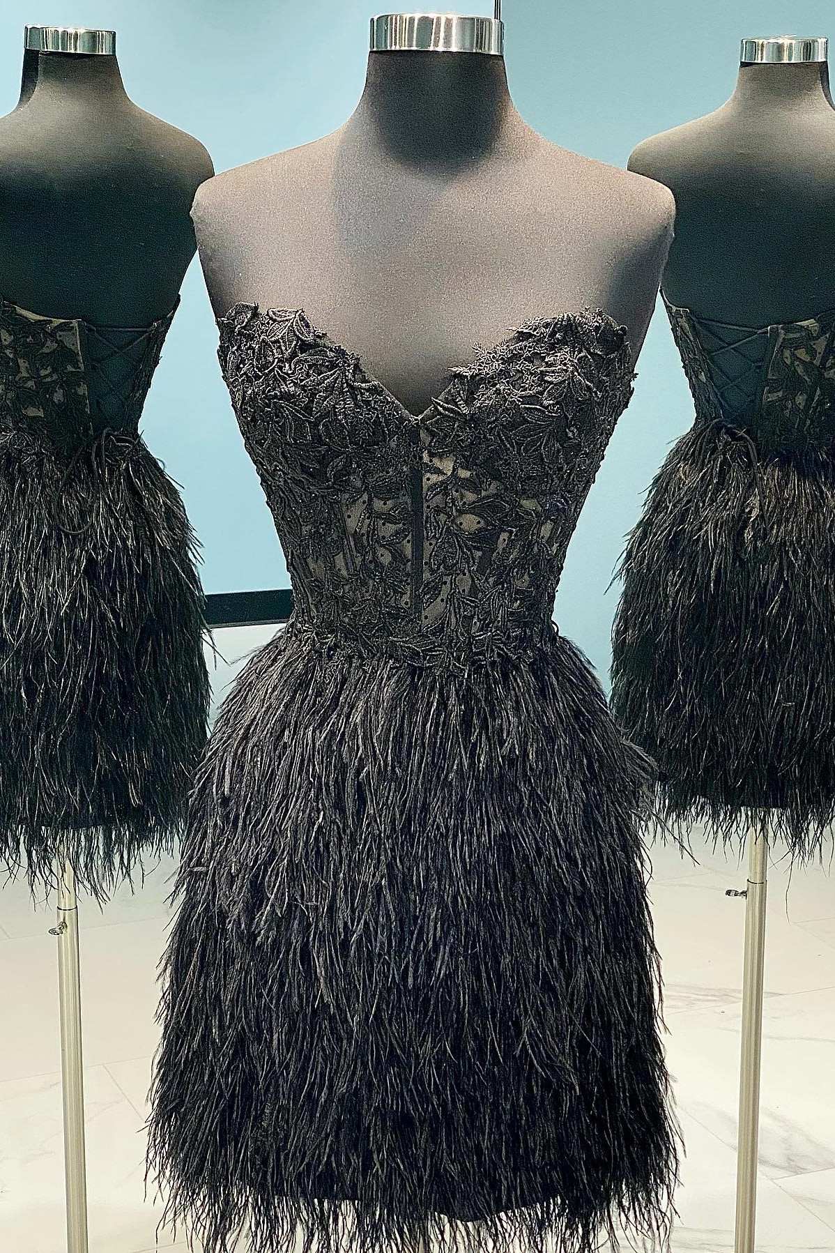 Black Feathers Strapless Short Homecoming Dress