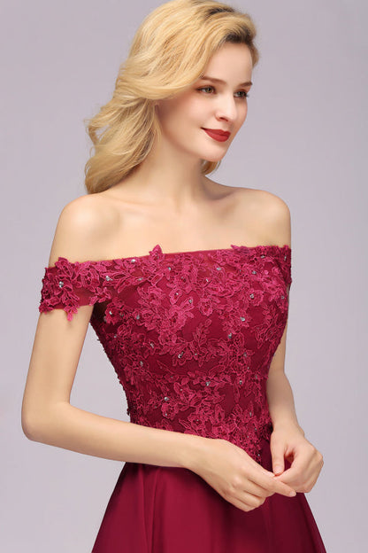 Off-the-shoulder Short Lace Bridesmaid Dresses