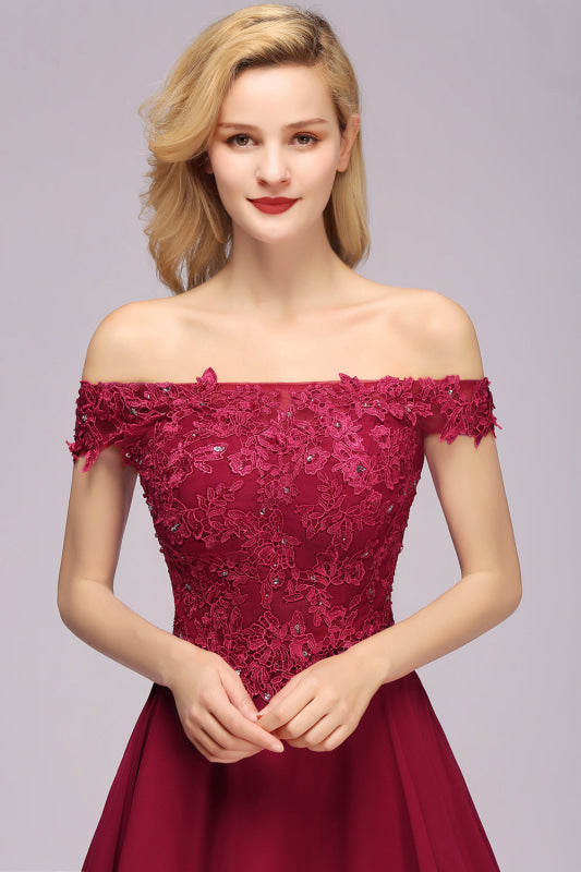 Off-the-shoulder Short Lace Bridesmaid Dresses