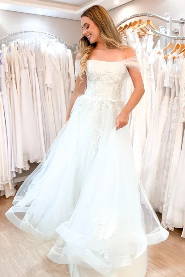 Off-the-Shoulder Tulle Wedding Dress Lace with Appliques