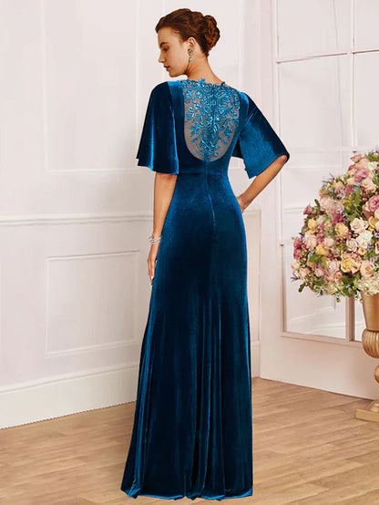 Sheath / Column Mother of the Bride Dress Wedding Guest Vintage Elegant Scoop Neck Sweep / Brush Train Velvet Half Sleeve with Lace Pleats Beading