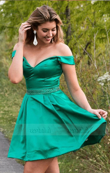 Off-the-Shoulder Short Beaded Prom Homecoming Party Dresses