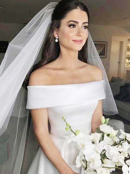 Aimishang  A-Line/Princess Off-the-Shoulder Sleeveless Sweep/Brush Train Ruffles Satin Wedding Dresses