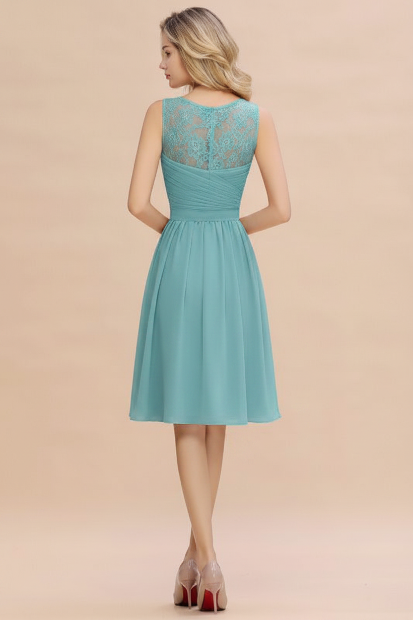 Elegant Ruffle Chiffon Short Bridesmaid Dress Sleeveless V-Neck Aline Knee Length Homecoming Dress