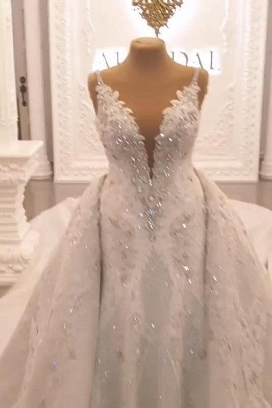 Pretty Sweetheart Spaghetti-Straps Wedding Dress With Lace Appliques