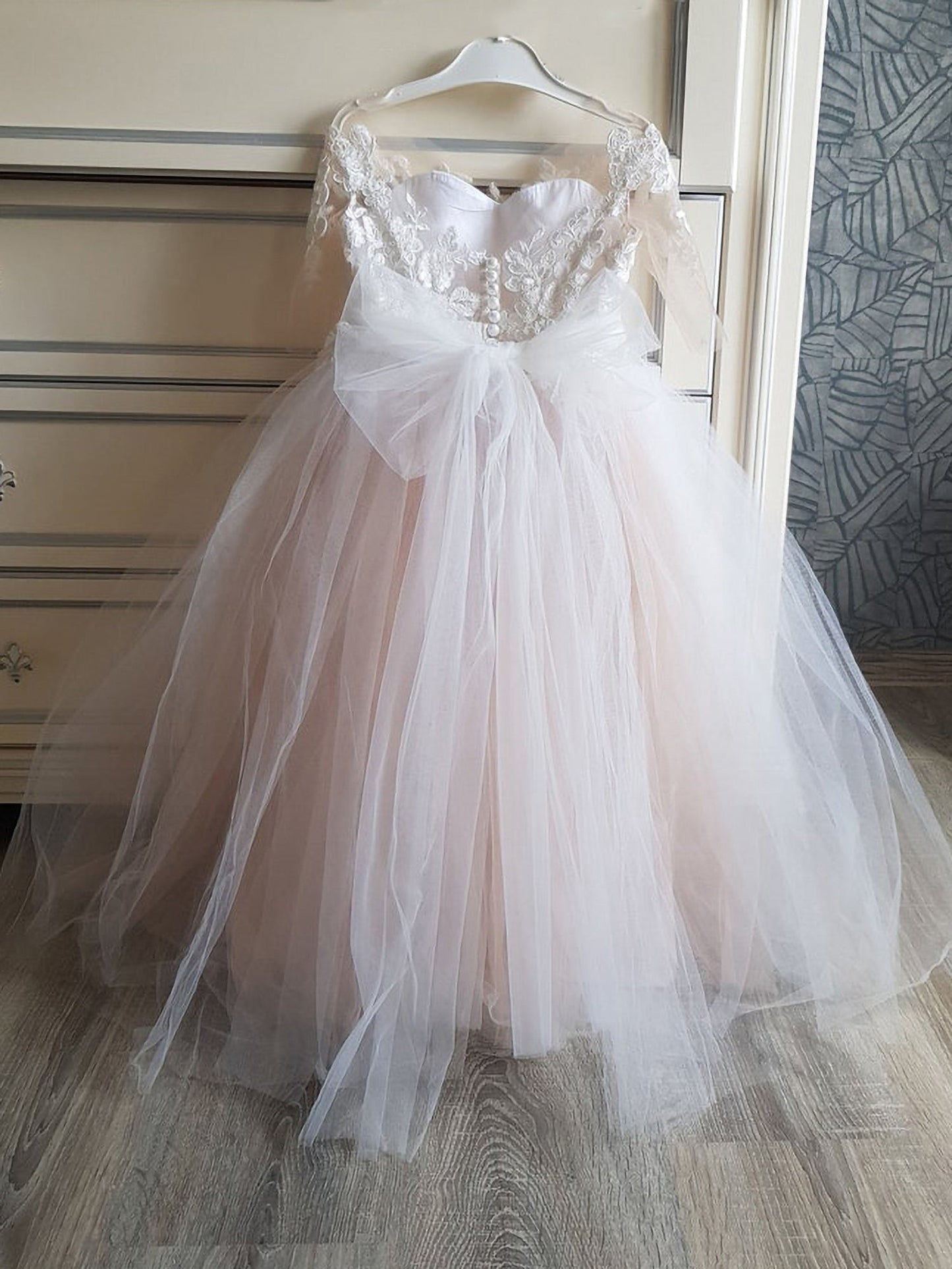 Princess Boho Flower Girl Dresses with Appliques Bow and 3/4-Length Sleeves