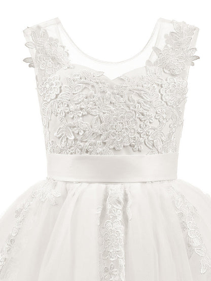 Princess Short Sleeved Scoop Neck Flower Girl Dress With Appliques